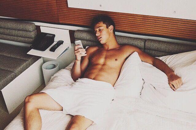 Tail enlarged guy at 14