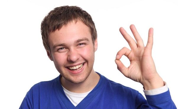 A man is satisfied with penis enlargement with a vacuum extender